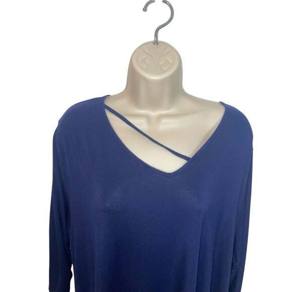 ZERDOCEAN Women's Plus 3X Navy Blouse Knit Blouse - Picture 3 of 11